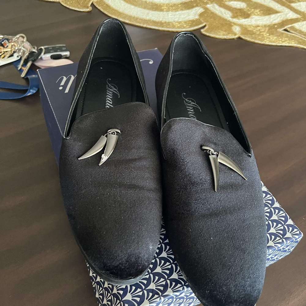 Amalfi Black Shoes size 11